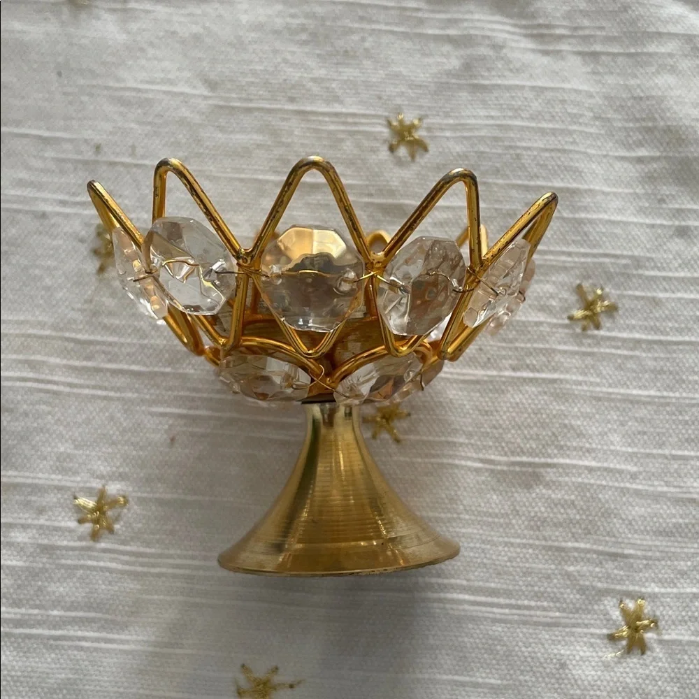 Elegant Gold and Crystal Decorative diya tealight